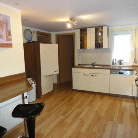 Gruener Winkel - Naehe Strandstrasse Müritz